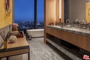 Condominium, 211 Elm Court, Wilshire Corridor, CA 90067 - 2