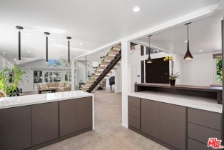 Single Family Residence, 3585 Alana dr, Sherman Oaks, CA 91403 - 8