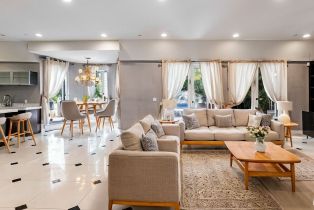 Single Family Residence, 208 Le Doux rd, Beverly Hills, CA 90211 - 4