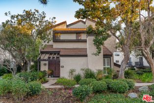 Condominium, 5711 Owensmouth ave, Woodland Hills, CA 91367 - 3