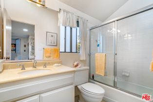 Condominium, 5711 Owensmouth ave, Woodland Hills, CA 91367 - 14