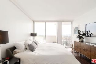 Condominium, 8787 Shoreham dr, West Hollywood , CA 90069 - 5