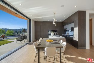 , 16110 Meadowview dr, Encino, CA 91436 - 7