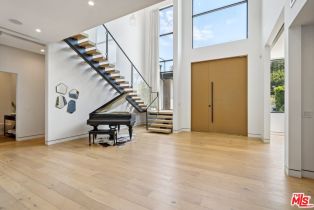 Single Family Residence, 5301 Amestoy ave, Encino, CA 91316 - 9