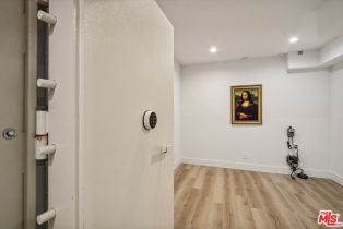 Single Family Residence, 5301 Amestoy ave, Encino, CA 91316 - 58