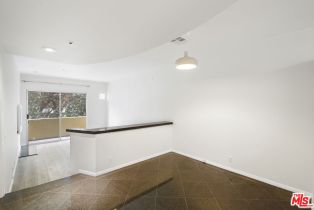 Single Family Residence, 5350 Sepulveda blvd, Sherman Oaks, CA 91411 - 10