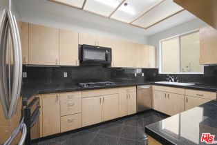 Single Family Residence, 5350 Sepulveda blvd, Sherman Oaks, CA 91411 - 17