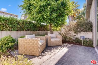 Residential Income, 807 Brooks ave, Venice, CA 90291 - 4