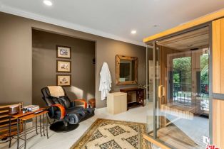 Single Family Residence, 4555 Densmore ave, Encino, CA 91436 - 38