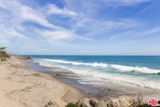 Single Family Residence, 11770 Pacific Coast hwy, Malibu, CA 90265 - 9