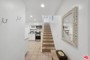 , 218 34th st, Newport Beach, CA 92663 - 5