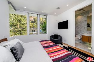 Single Family Residence, 2241 Bowmont dr, Beverly Hills, CA 90210 - 32