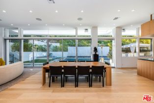 Single Family Residence, 2241 Bowmont dr, Beverly Hills, CA 90210 - 6