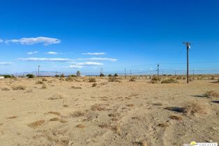 , 2302 Sand Ere ave, Thermal, CA 92274 - 6