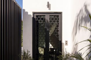 Single Family Residence, 810 Orlando ave, West Hollywood , CA 90069 - 4