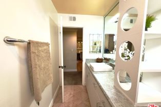 , 8455 FOUNTAIN ave, West Hollywood , CA 90069 - 20