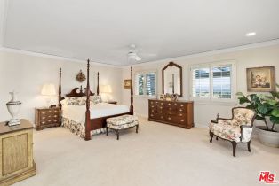 Single Family Residence, 3324 Alana dr, Sherman Oaks, CA 91403 - 33