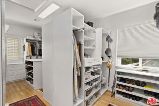 Single Family Residence, 3324 Alana dr, Sherman Oaks, CA 91403 - 29