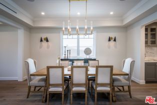 , 530 Arbramar ave, Pacific Palisades, CA 90272 - 4