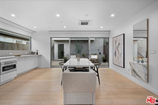 Single Family Residence, 541 Rose ave, Venice, CA 90291 - 9