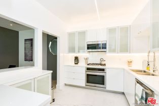 , 1818 Thayer ave, Westwood, CA 90025 - 7