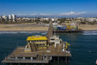 Condominium, 201 Ocean ave, Santa Monica, CA 90402 - 53