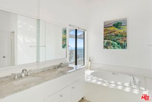 , 4262 Avenida De La Encinal, Malibu, CA 90265 - 11