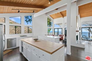 , 4262 Avenida De La Encinal, Malibu, CA 90265 - 5