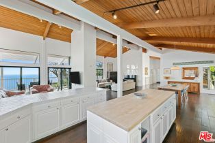 , 4262 Avenida De La Encinal, Malibu, CA 90265 - 6