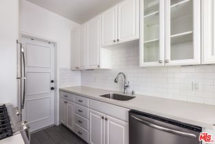 , 8491 FOUNTAIN ave, West Hollywood , CA 90069 - 19