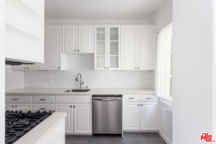 , 8491 FOUNTAIN ave, West Hollywood , CA 90069 - 17