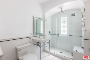 , 8491 FOUNTAIN ave, West Hollywood , CA 90069 - 30