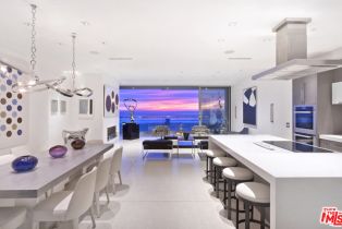 Single Family Residence, 108 THE STRAND, Manhattan Beach, CA 90266 - 2