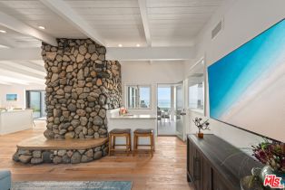 , 32054 PACIFIC COAST HIGHWAY, Malibu, CA 90265 - 8