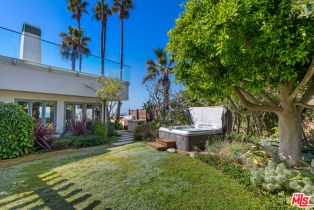 , 32054 PACIFIC COAST HIGHWAY, Malibu, CA 90265 - 4