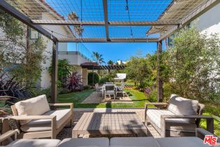 , 32054 PACIFIC COAST HIGHWAY, Malibu, CA 90265 - 5