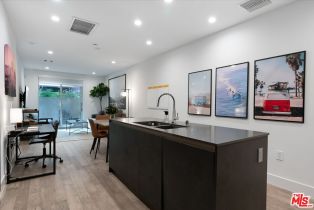 Condominium, 728 Sweetzer ave, West Hollywood , CA 90069 - 3
