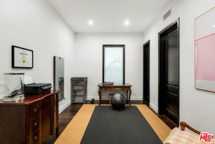 Single Family Residence, 356 Clark dr, Beverly Hills, CA 90211 - 14