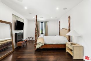 Single Family Residence, 356 Clark dr, Beverly Hills, CA 90211 - 19