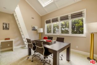 , 720 Crescent dr, Beverly Hills, CA 90210 - 24