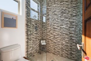 Single Family Residence, 221 12th st, Huntington Beach, CA 92648 - 26