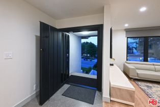 Single Family Residence, 15204 Valley Vista blvd, Sherman Oaks, CA 91403 - 9