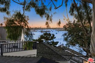 Single Family Residence, 121 Emerald ave, Newport Beach, CA 92662 - 42
