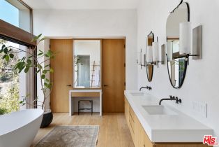 Single Family Residence, 6708 Wildlife rd, Malibu, CA 90265 - 28