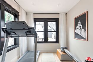 Single Family Residence, 653 Palisades Beach rd, Santa Monica, CA 90402 - 25