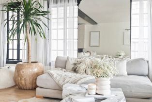 Single Family Residence, 653 Palisades Beach rd, Santa Monica, CA 90402 - 9