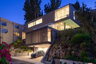 Single Family Residence, 3925 Murietta ave, Sherman Oaks, CA 91423 - 11