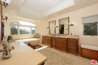 , 27589 Pacific Coast hwy, Malibu, CA 90265 - 7