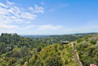 , 2207 Bowmont dr, Beverly Hills, CA 90210 - 57