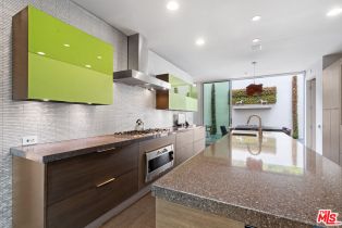 Single Family Residence, 2207 Bowmont dr, Beverly Hills, CA 90210 - 14